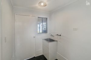 82 Limpus Street, Urangan, QLD 4655 AUS