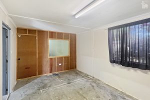 82 Limpus Street, Urangan, QLD 4655 AUS