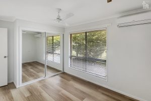 82 Limpus Street, Urangan, QLD 4655 AUS