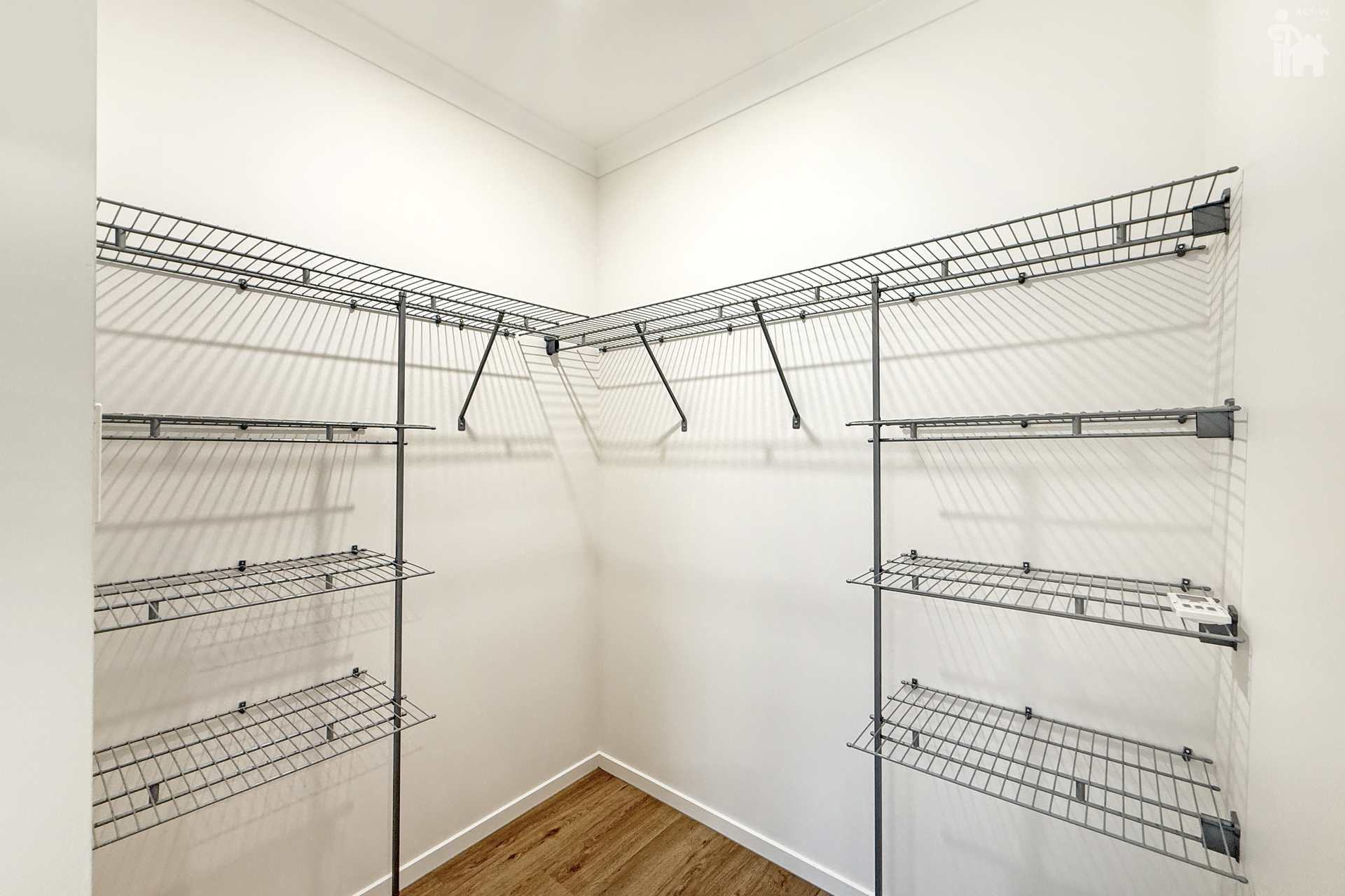 53 Walkers Road, Urangan, QLD 4655 AUS