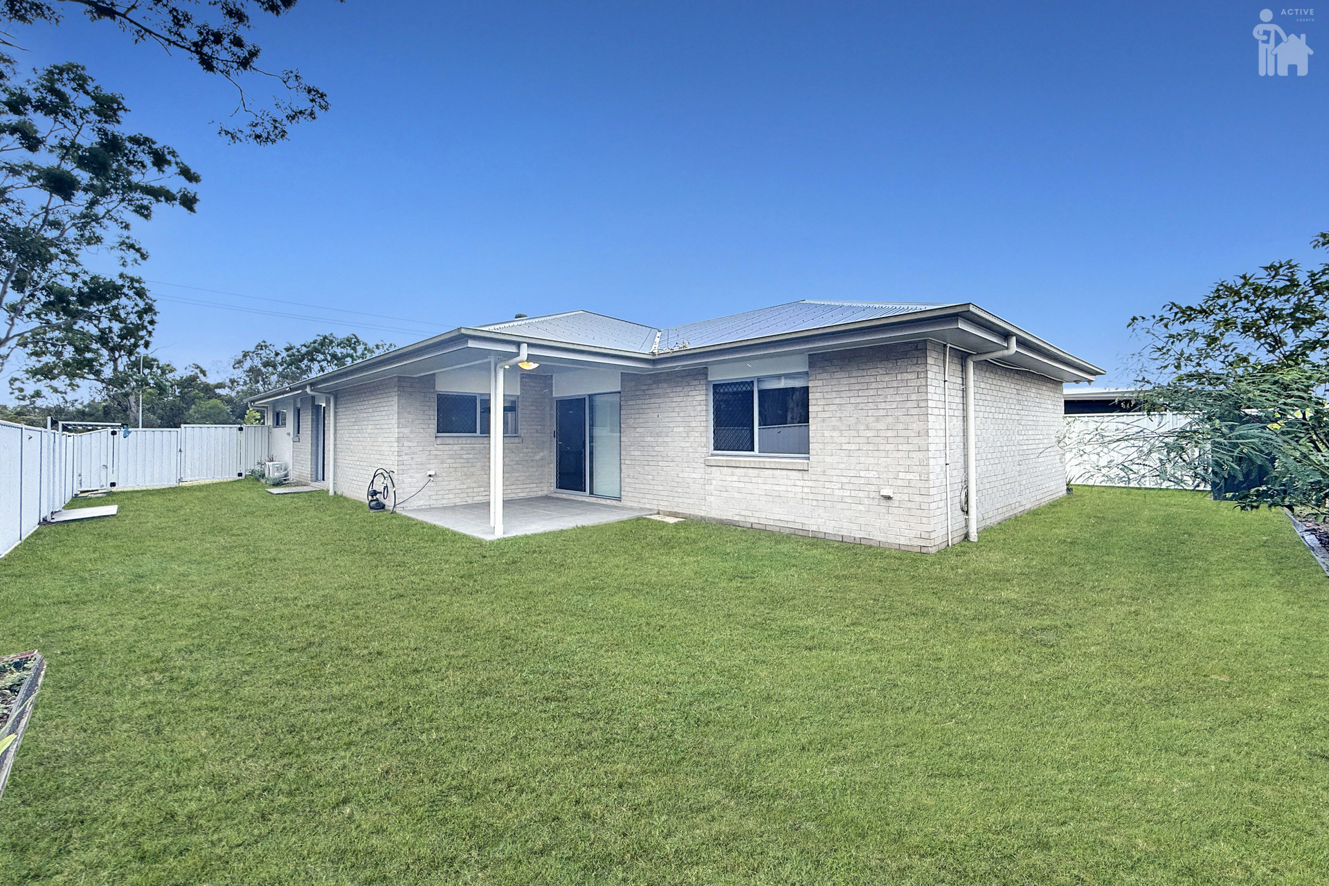 53 Walkers Road, Urangan, QLD 4655 AUS