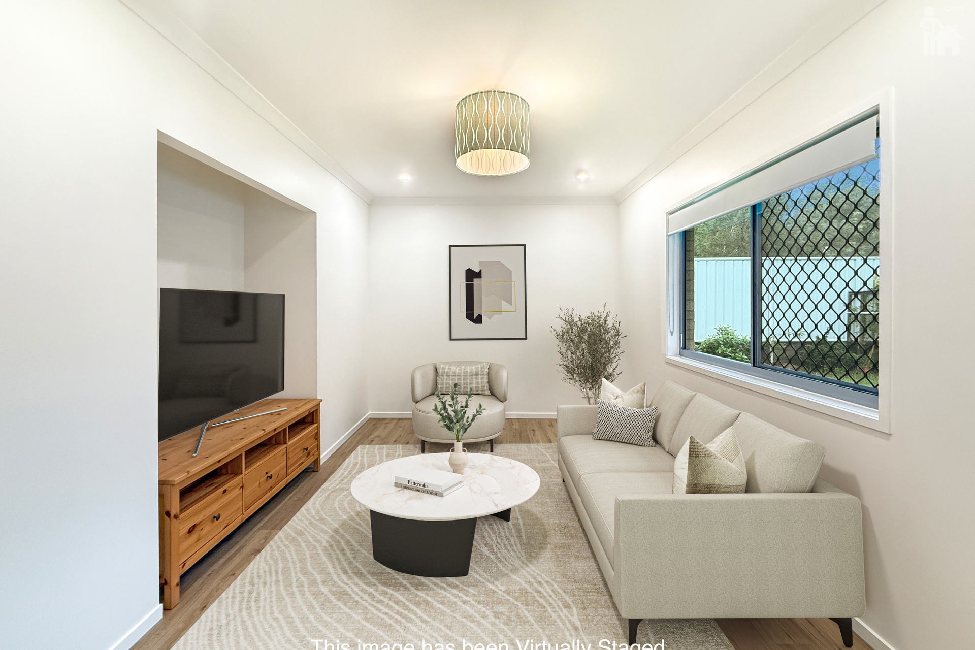 53 Walkers Road, Urangan, QLD 4655 AUS