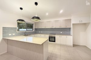 53 Walkers Road, Urangan, QLD 4655 AUS