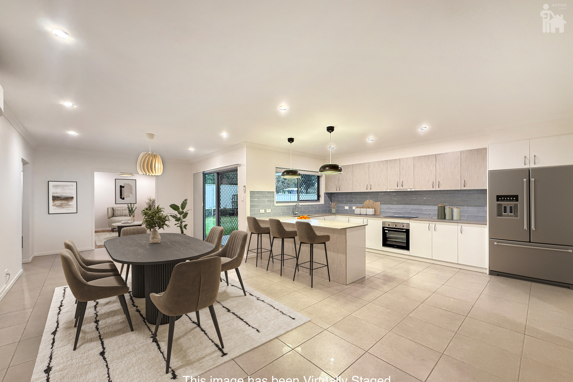 53 Walkers Road, Urangan, QLD 4655 AUS