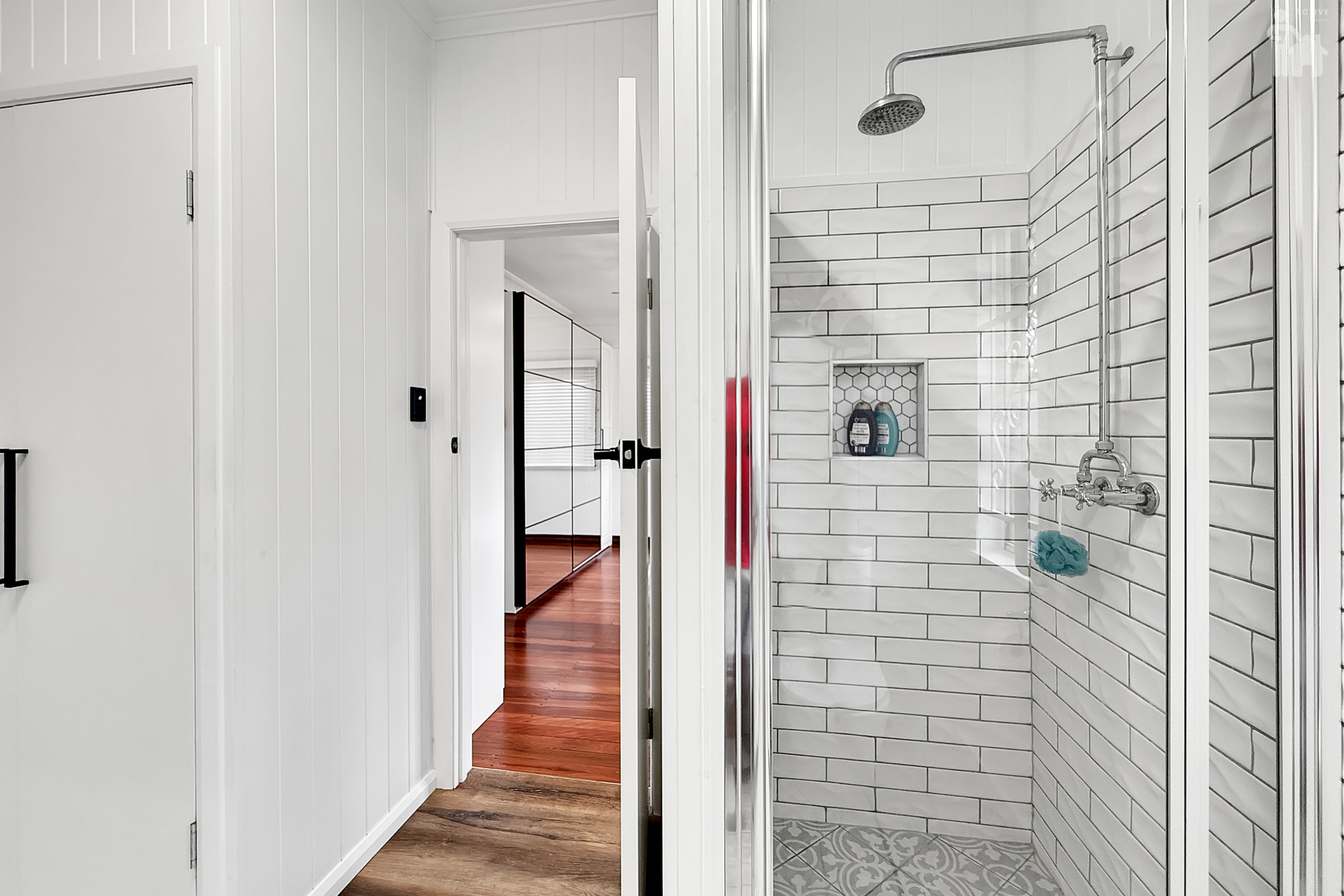 2/57 Miller Street, Urangan, QLD 4655 AUS