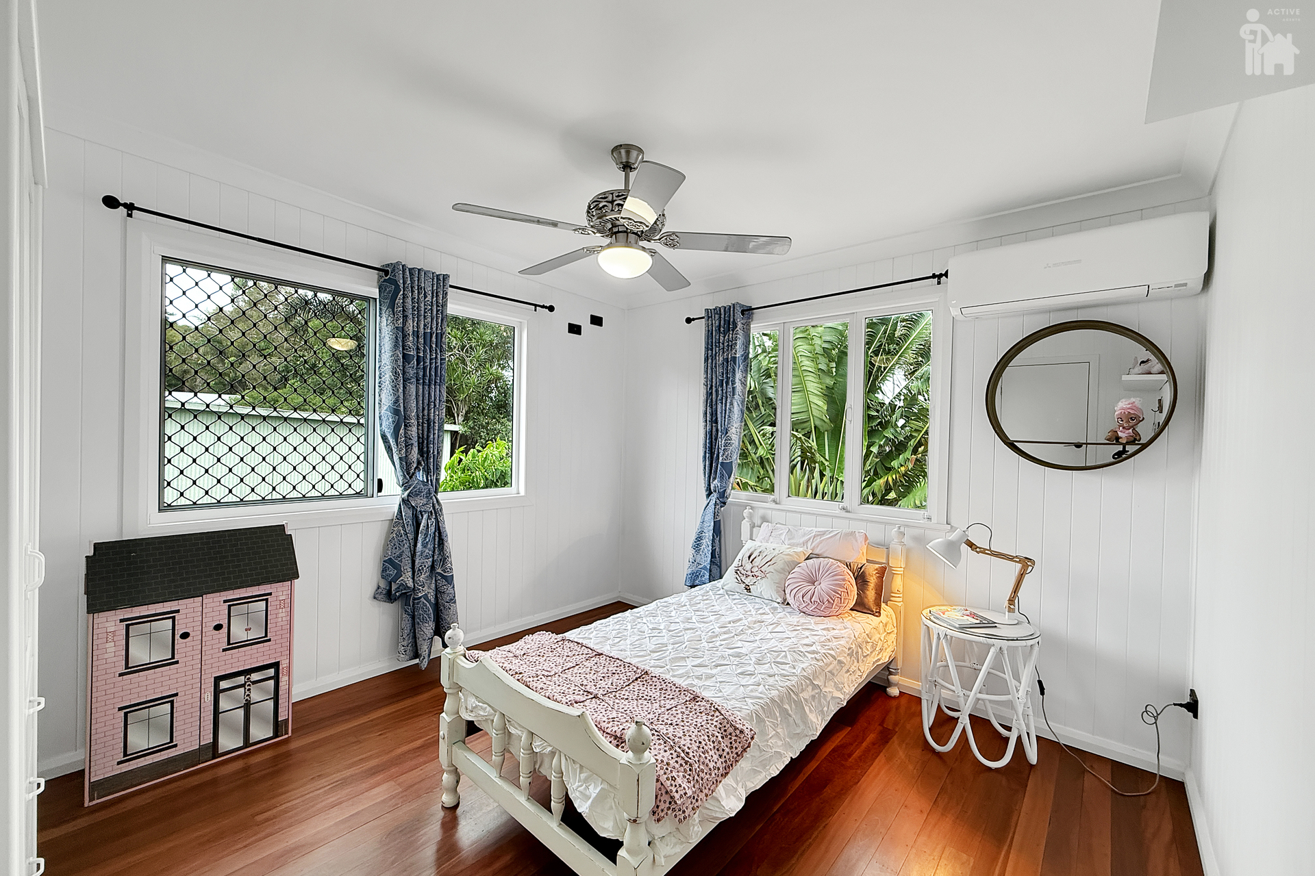 2/57 Miller Street, Urangan, QLD 4655 AUS