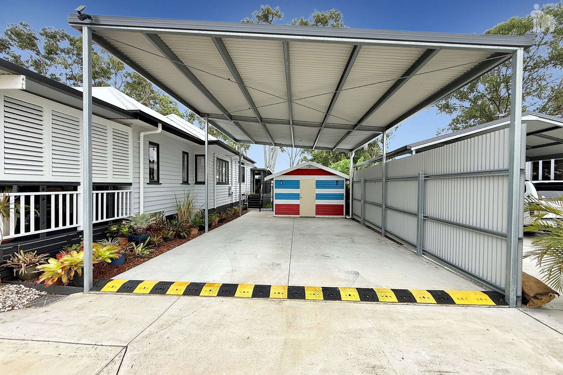 2/57 Miller Street, Urangan, QLD 4655 AUS
