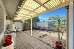 2/29 Saunders Street, Point Vernon, QLD 4655 AUS