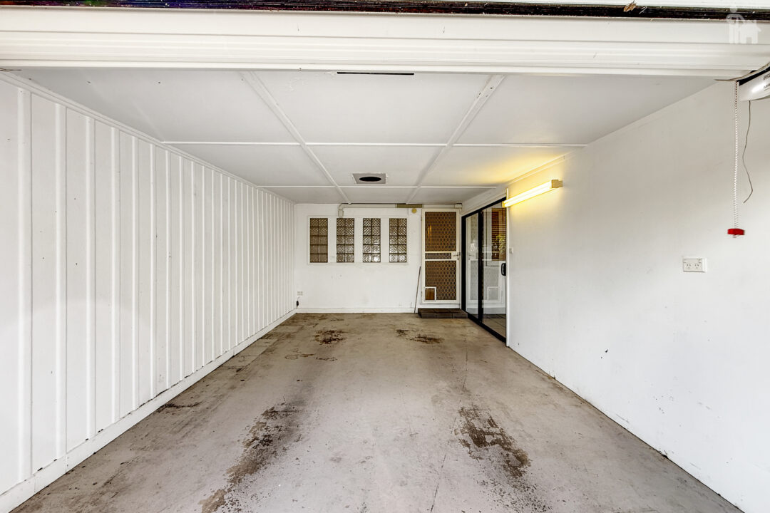 2/29 Saunders Street, Point Vernon, QLD 4655 AUS