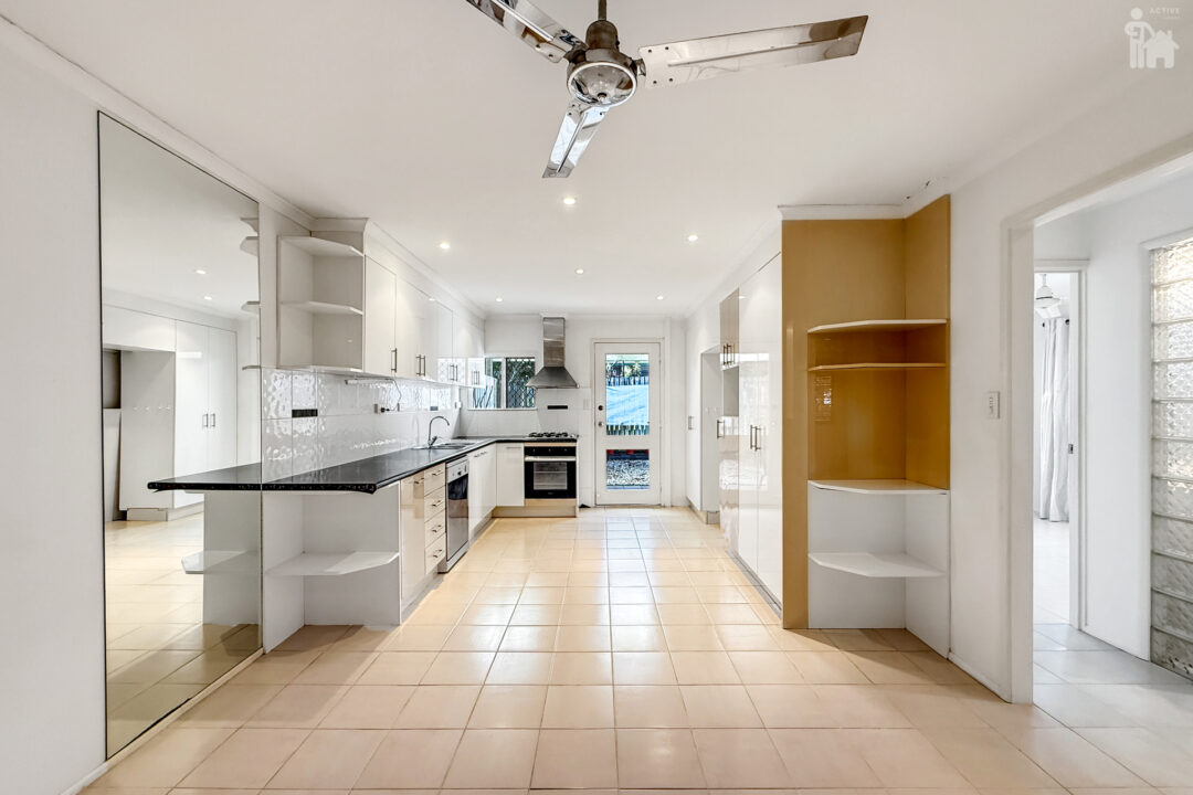 2/29 Saunders Street, Point Vernon, QLD 4655 AUS