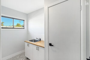 5 Petrel Avenue, River Heads, QLD 4655 AUS