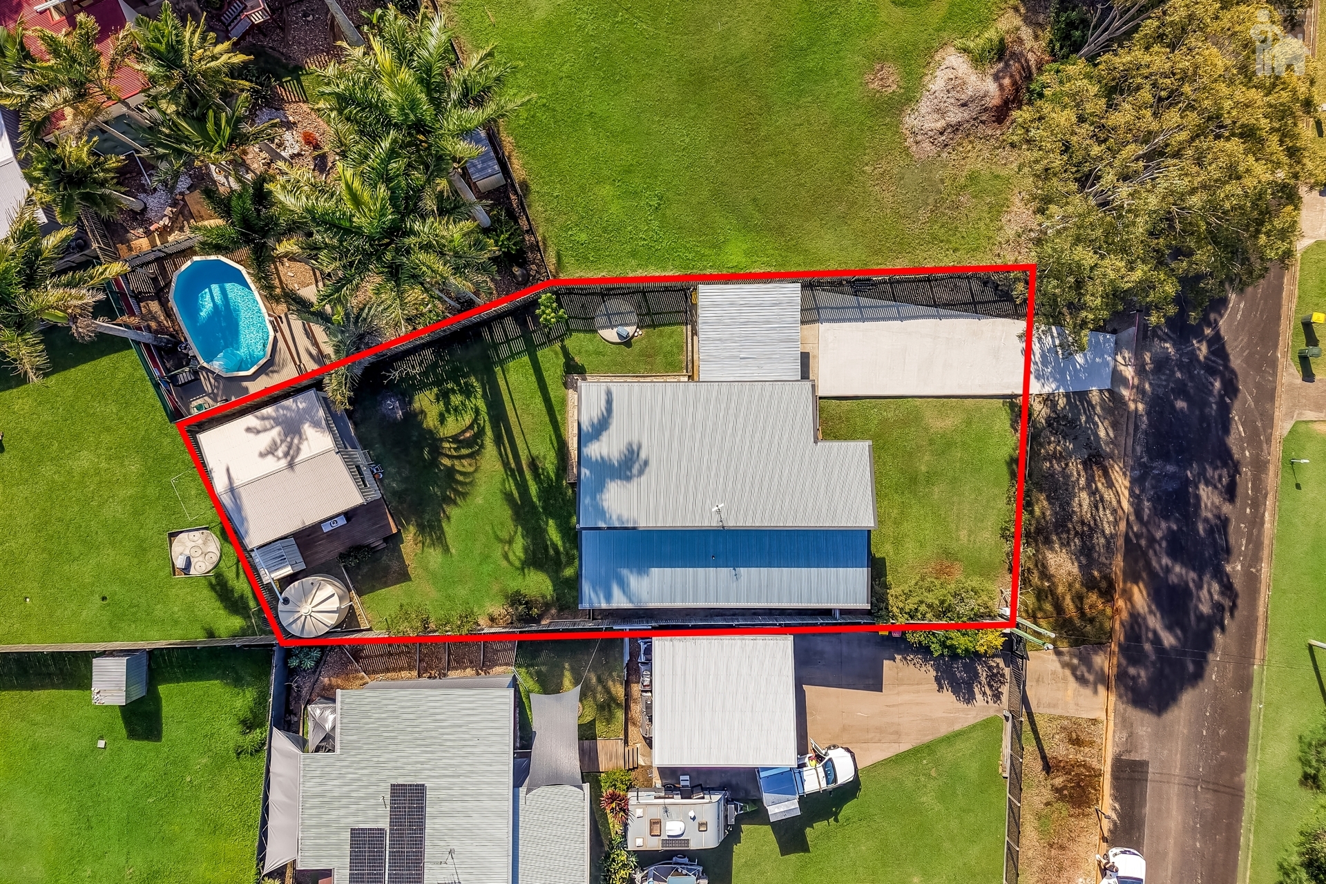 5 Petrel Avenue, River Heads, QLD 4655 AUS