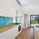 5 Petrel Avenue, River Heads, QLD 4655 AUS