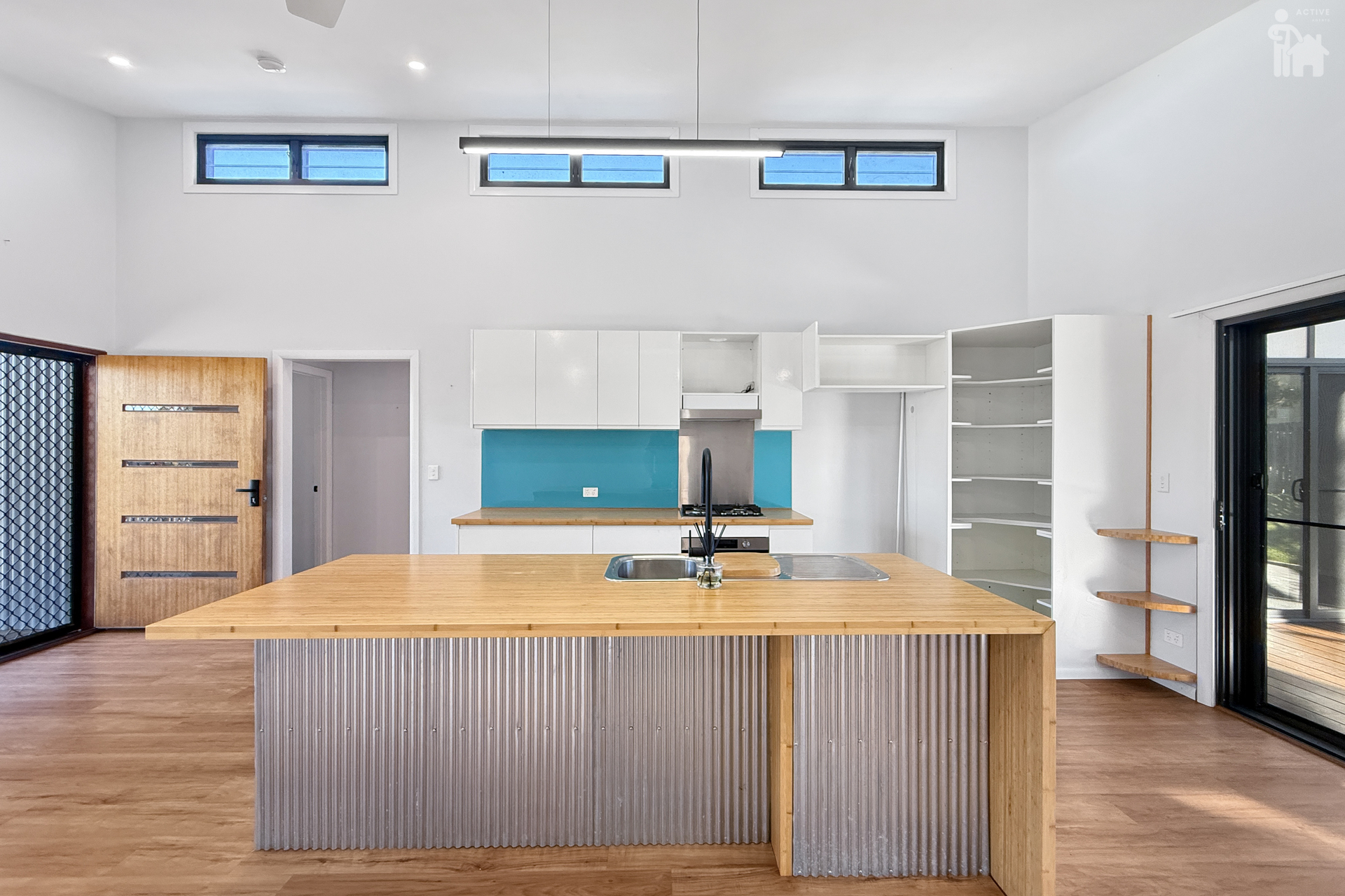 5 Petrel Avenue, River Heads, QLD 4655 AUS