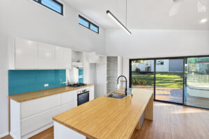 5 Petrel Avenue, River Heads, QLD 4655 AUS