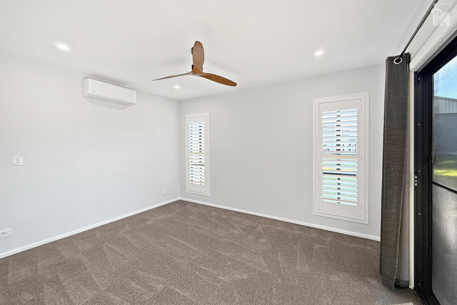 5 Petrel Avenue, River Heads, QLD 4655 AUS