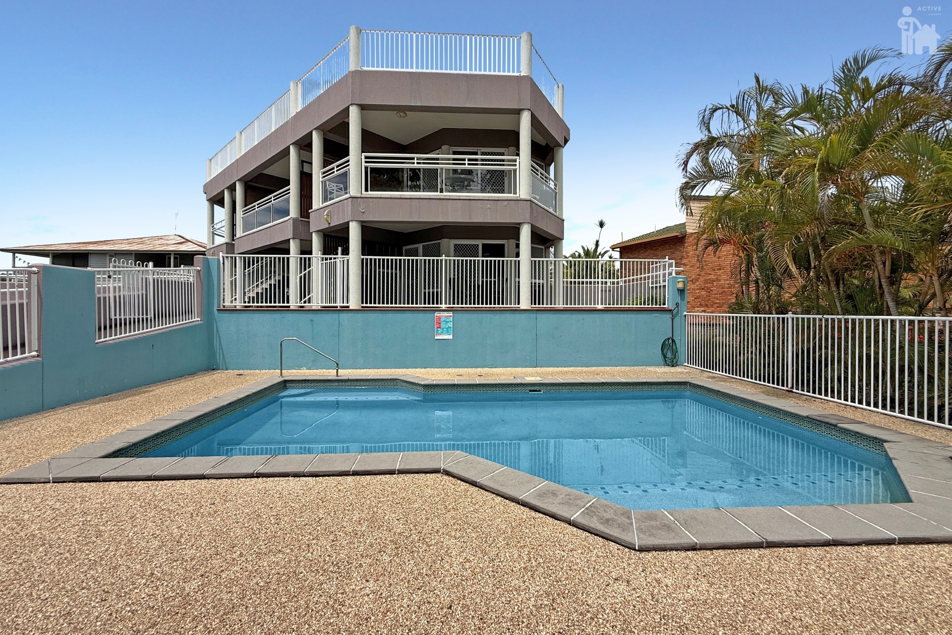 3/438 The Esplanade, Torquay, QLD 4655 AUS