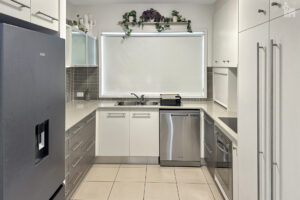 3/136 Pulgul Street, Urangan, QLD 4655 AUS