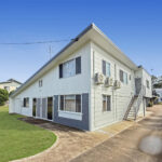 1/404 Esplanade, Torquay, QLD 4655 AUS