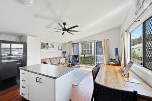 1/404 Esplanade, Torquay, QLD 4655 AUS