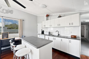 1/404 Esplanade, Torquay, QLD 4655 AUS