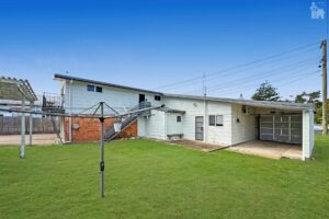 1/404 Esplanade, Torquay, QLD 4655 AUS