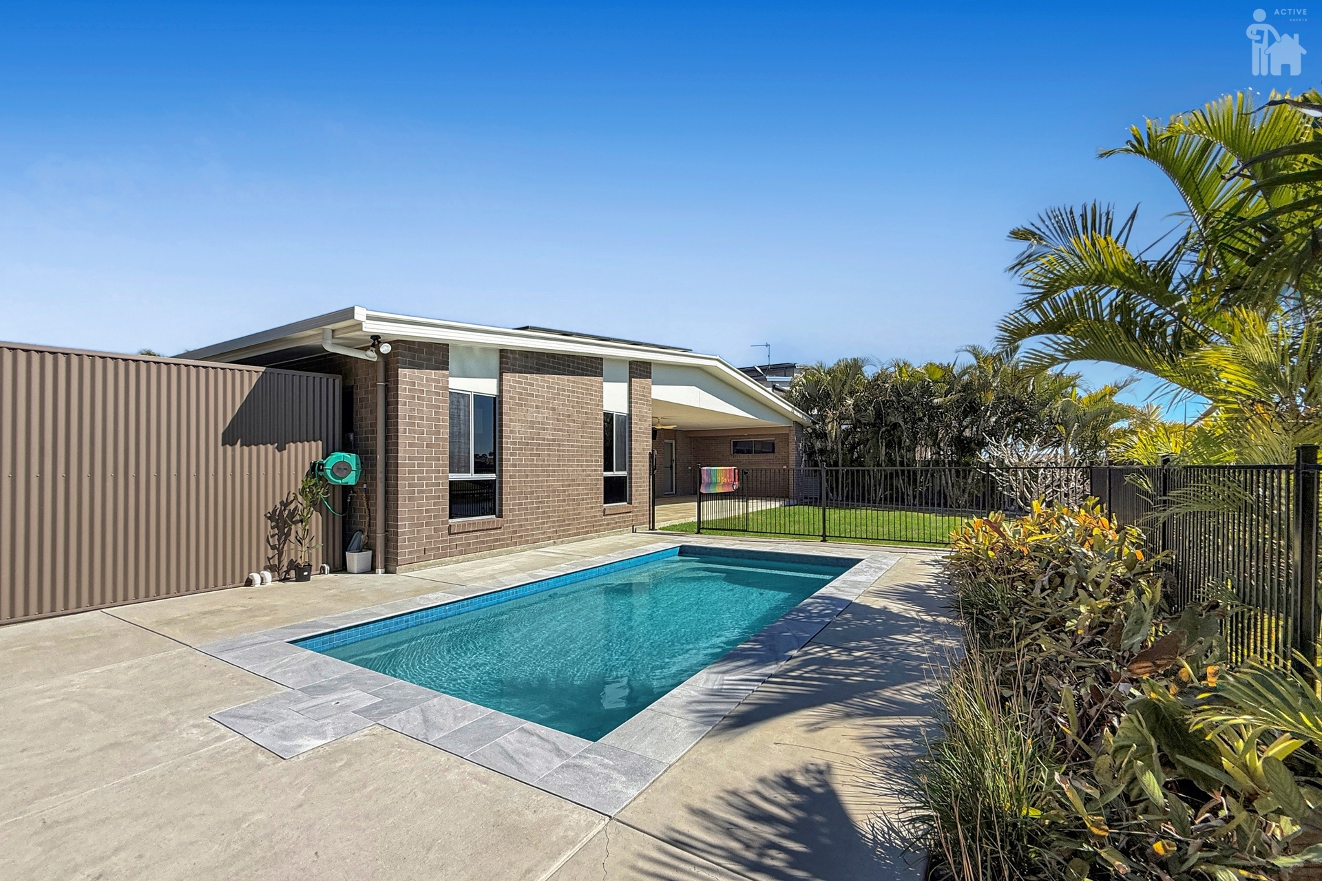 9 Mermaid Court, Eli Waters, QLD 4655 AUS