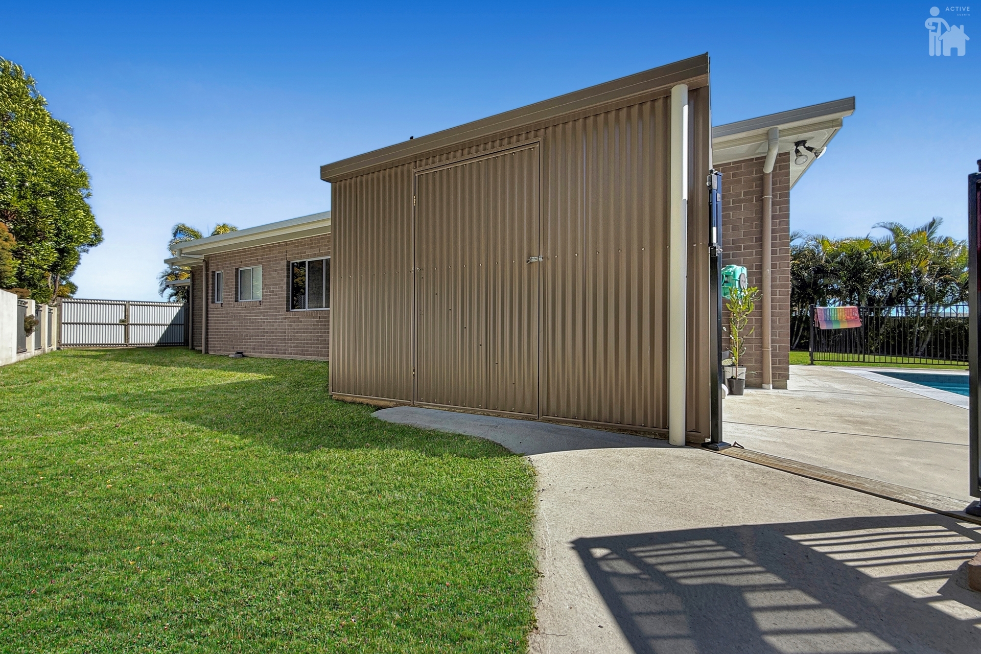 9 Mermaid Court, Eli Waters, QLD 4655 AUS
