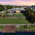 9 Mermaid Court, Eli Waters, QLD 4655 AUS