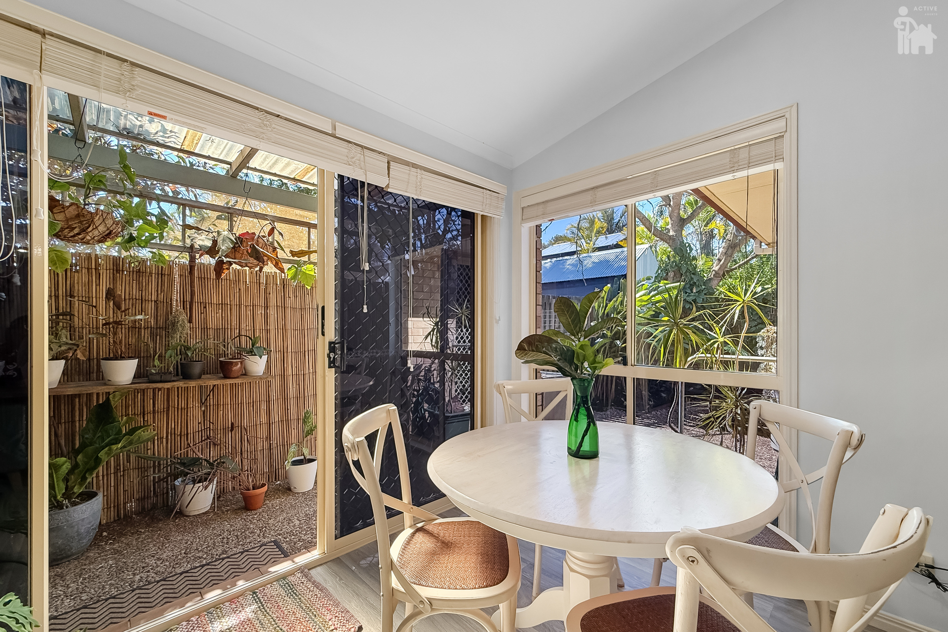 4/72 Miller Street, Urangan, QLD 4655 AUS