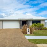 26 Leaward Boulevard, Pialba, QLD 4655 AUS