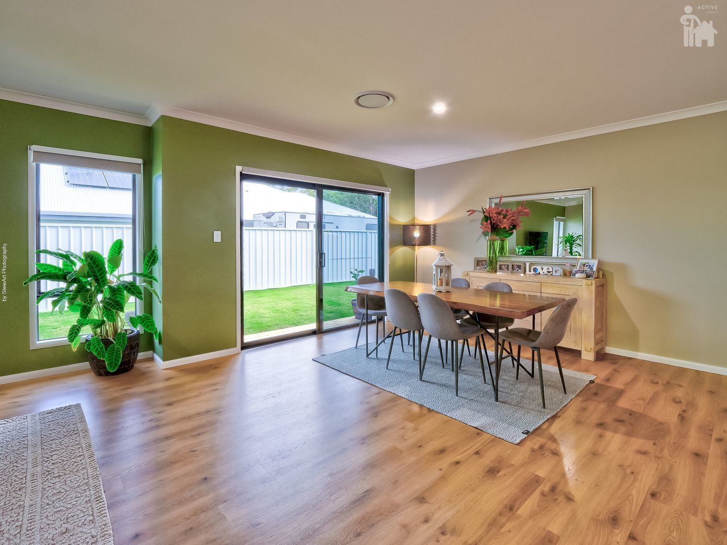 26 Leaward Boulevard, Pialba, QLD 4655 AUS