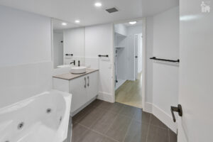 42/17-19 Brisbane Road, Mooloolaba, QLD 4557 AUS