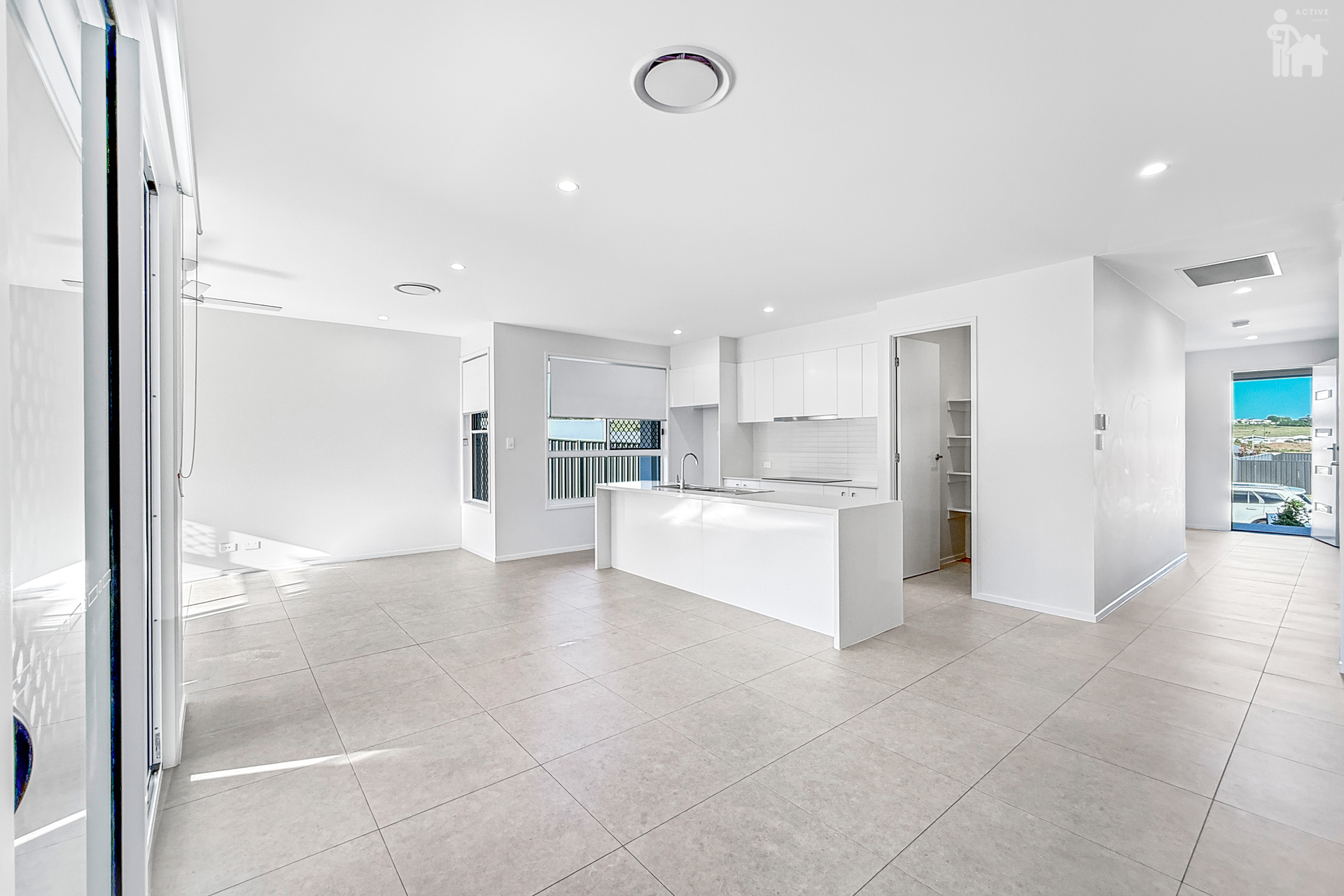 3 Cardamon Avenue, Nikenbah, QLD 4655 AUS