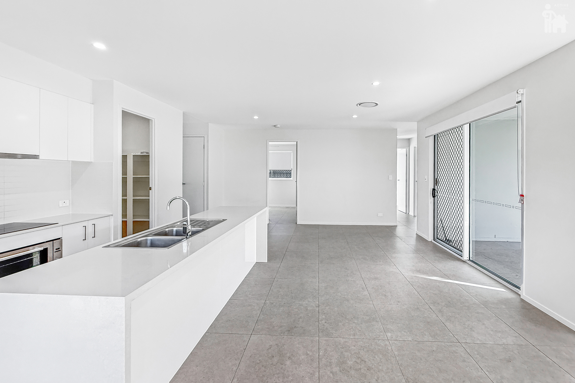 3 Cardamon Avenue, Nikenbah, QLD 4655 AUS