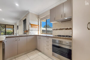 15 Whipbird Court, Urangan, QLD 4655 AUS