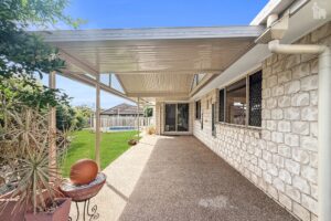15 Whipbird Court, Urangan, QLD 4655 AUS