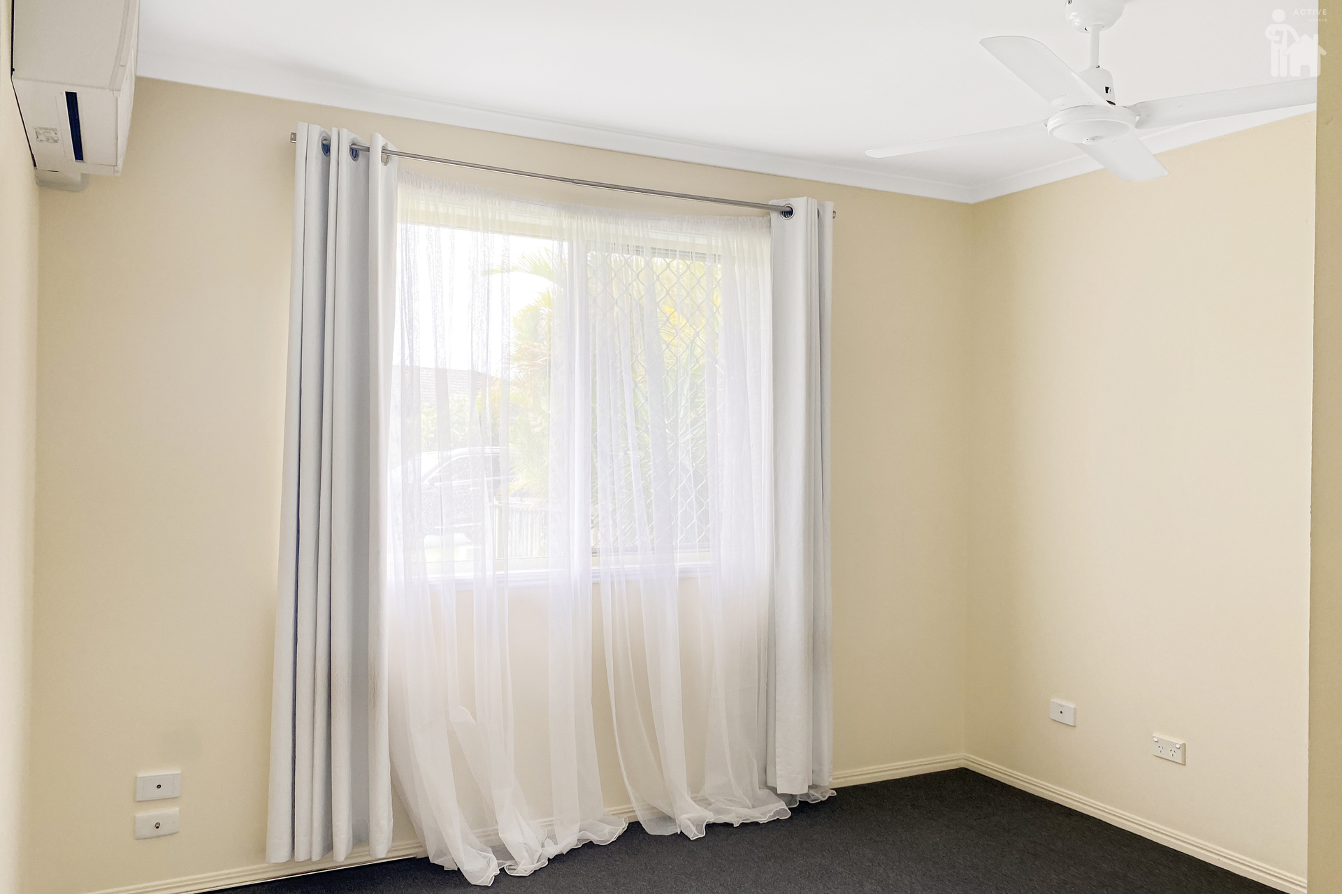 6 Pialba Downs Drive, Eli Waters, QLD 4655 AUS