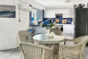 3/458 Esplanade, Torquay, QLD 4655 AUS