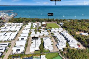 11/654 Esplanade, Urangan, QLD 4655 AUS