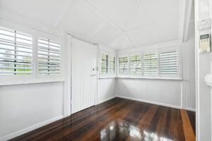 24 King Street, Urangan, QLD 4655 AUS