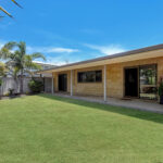 19 William Street, Urangan, QLD 4655 AUS