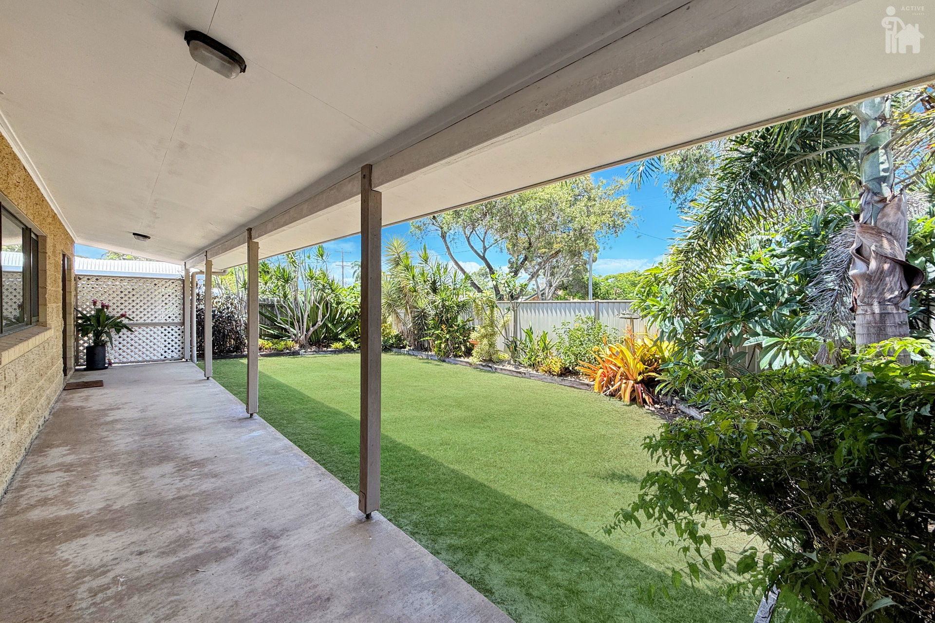 19 William Street, Urangan, QLD 4655 AUS