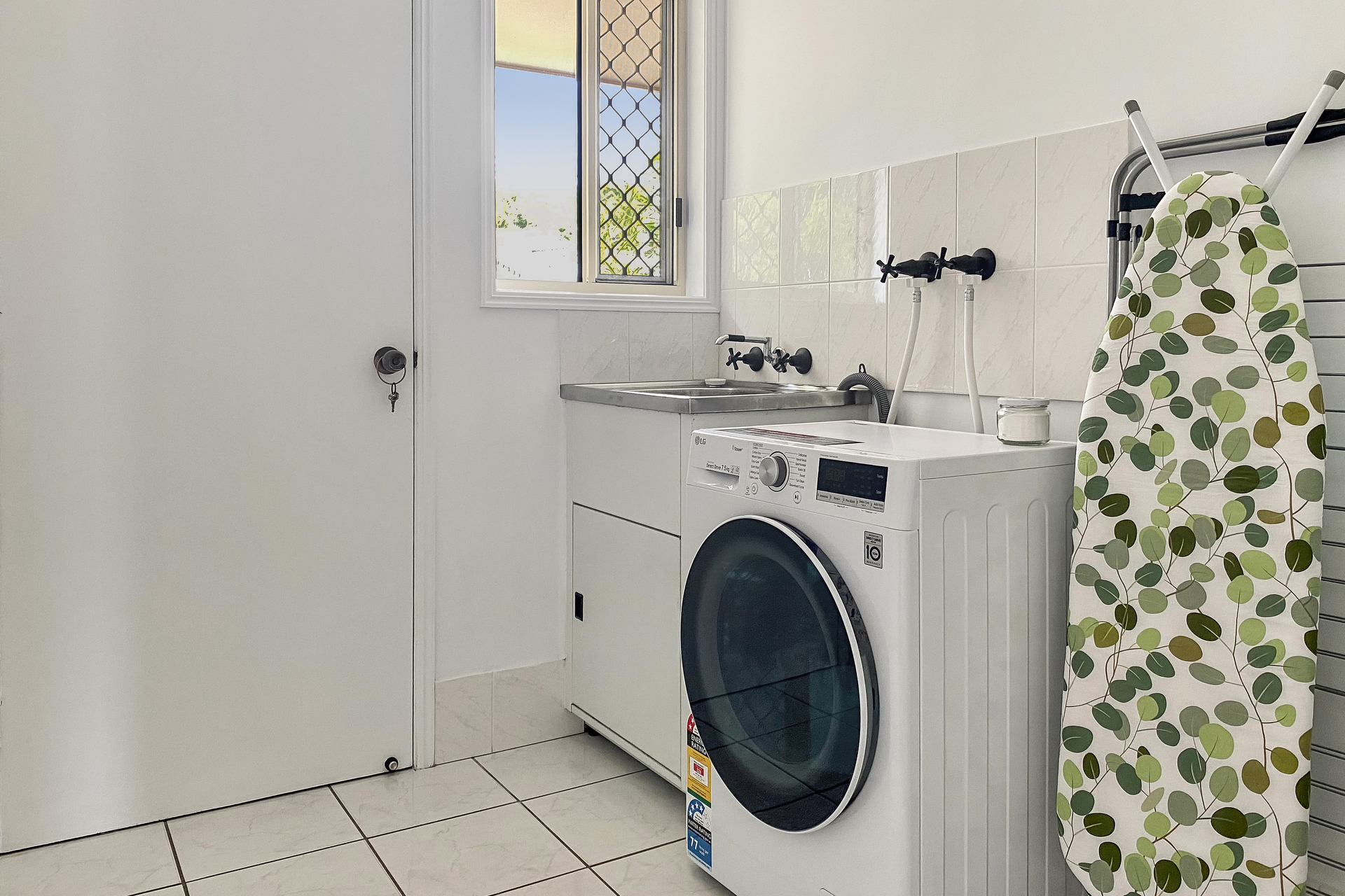 7/137 Freshwater Street, Torquay, QLD 4655 AUS