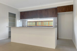 9 Songlark Court, Point Vernon, QLD 4655 AUS