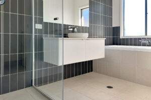 9 Songlark Court, Point Vernon, QLD 4655 AUS