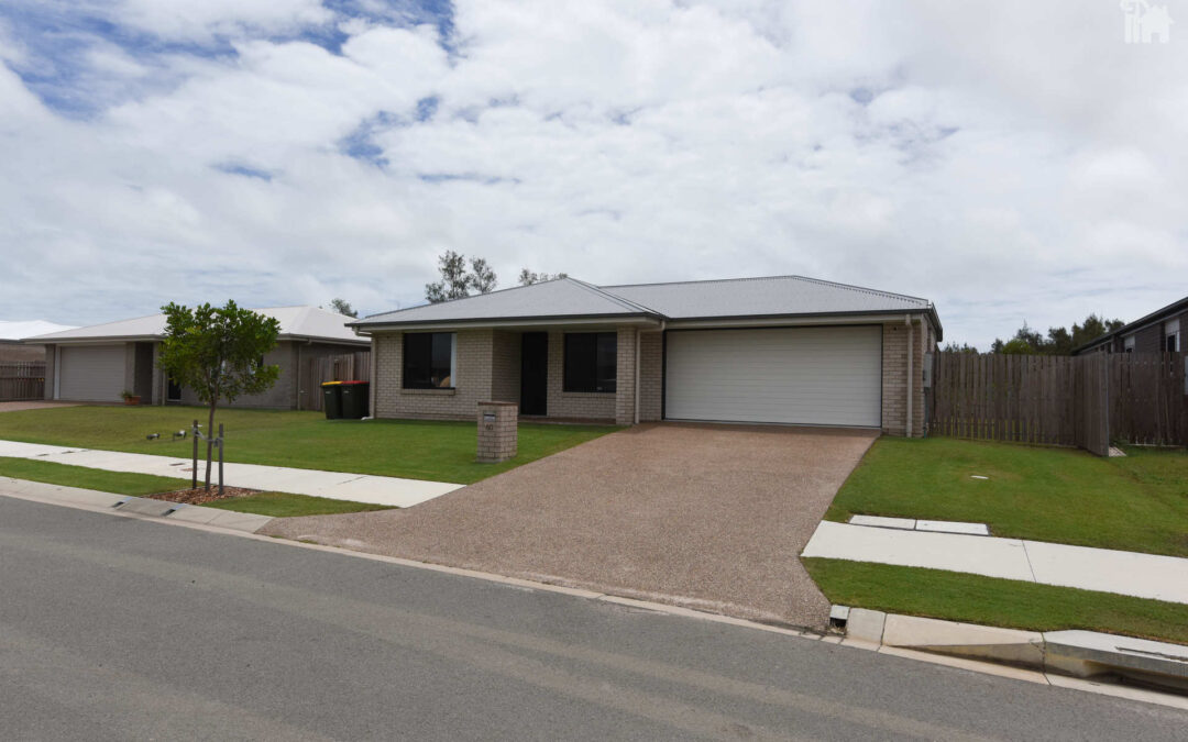 60 Girraween Way, Eli Waters  QLD  4655