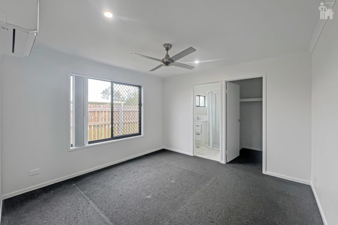 60 Girraween Way, Eli Waters, QLD 4655 AUS