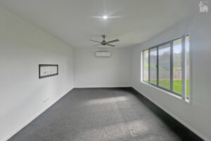 60 Girraween Way, Eli Waters, QLD 4655 AUS