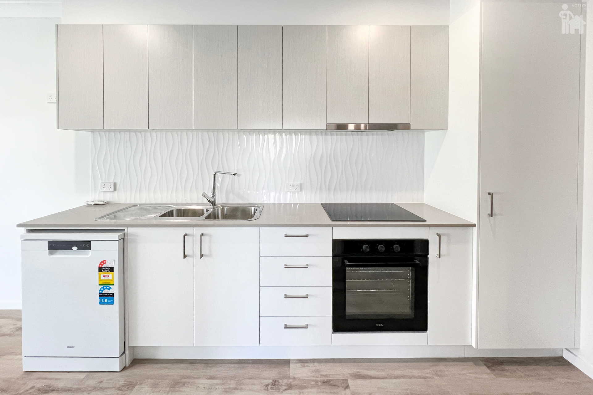 13A Miraflores Place, Wondunna, QLD 4655 AUS